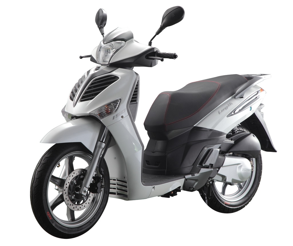 Logic Keeway 150cc (color: black & white)